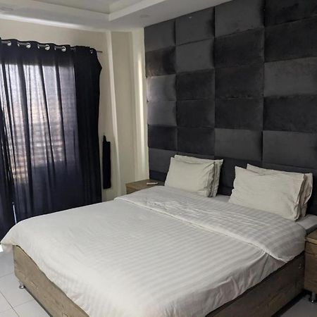 Lavish Hotel Rawalpindi Eksteriør billede