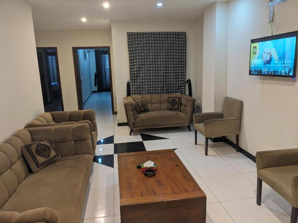 Lavish Hotel Rawalpindi Eksteriør billede